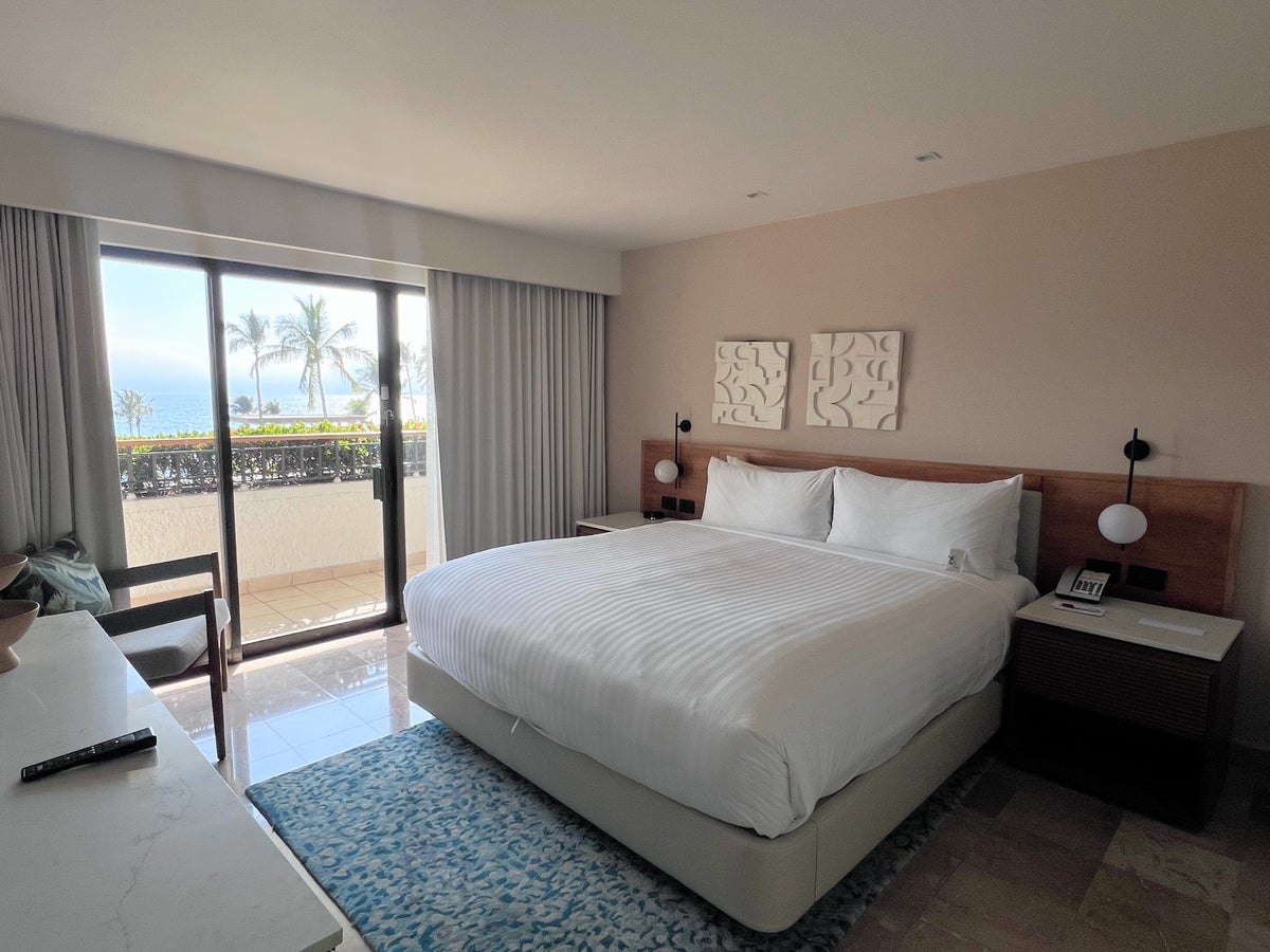 Marriott Puerto Vallarta Junior Suite bedroom