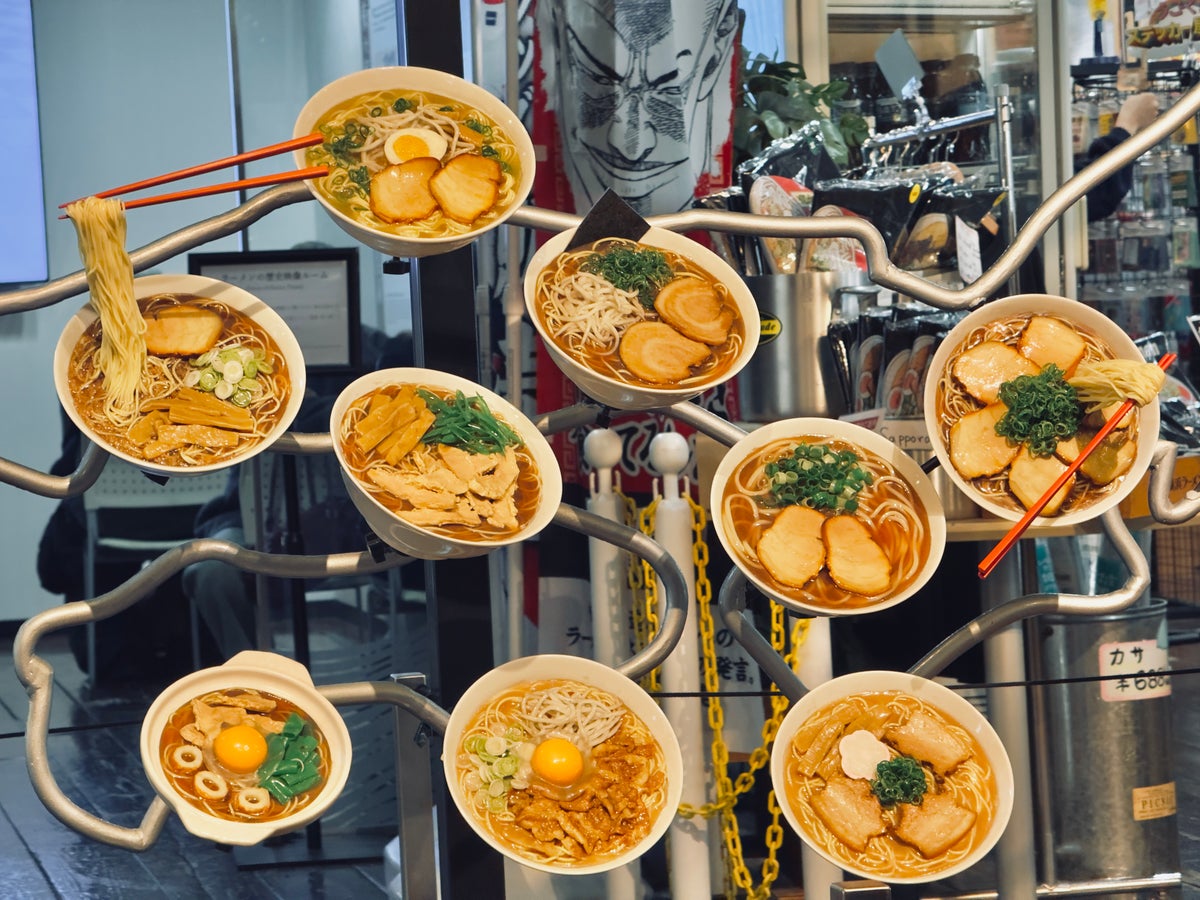 Ramen display