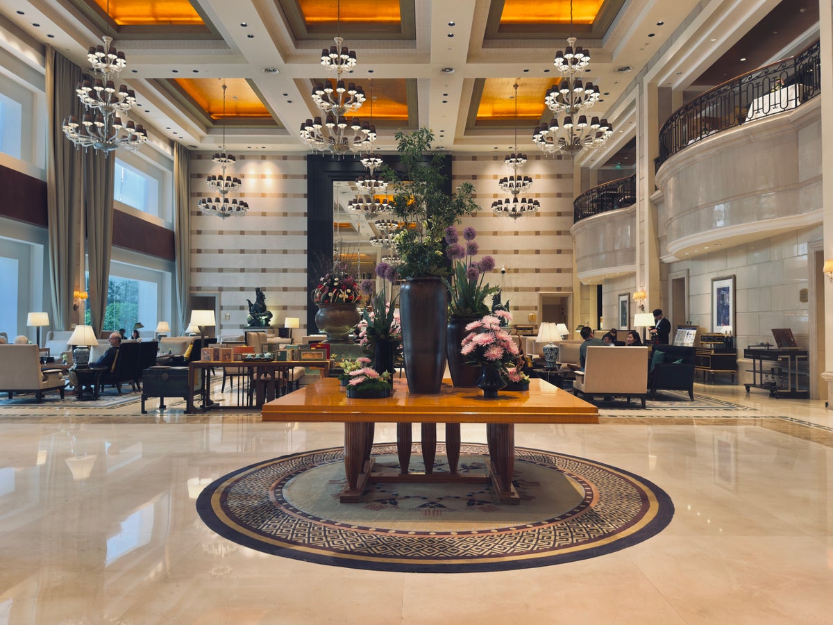 The St. Regis Beijing lobby art work