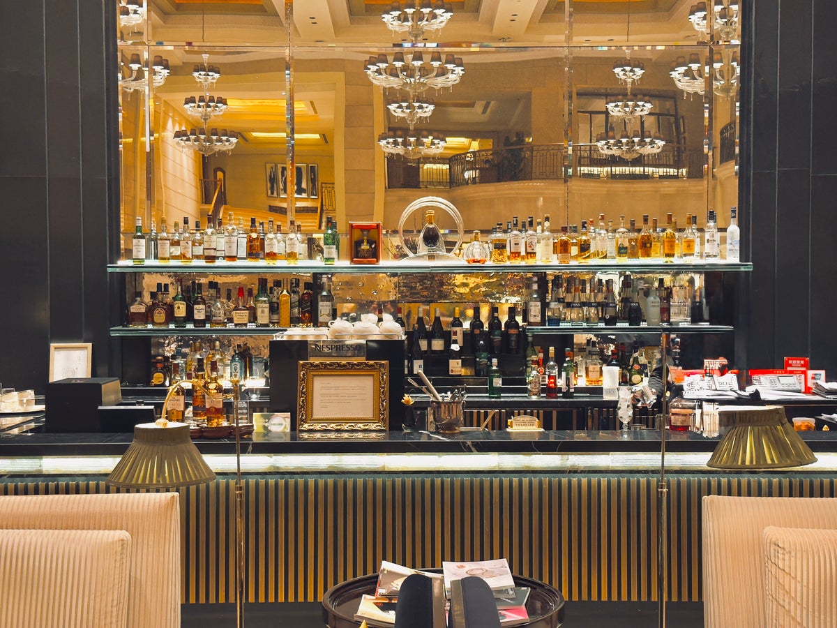 The St. Regis Beijing lobby lounge bar