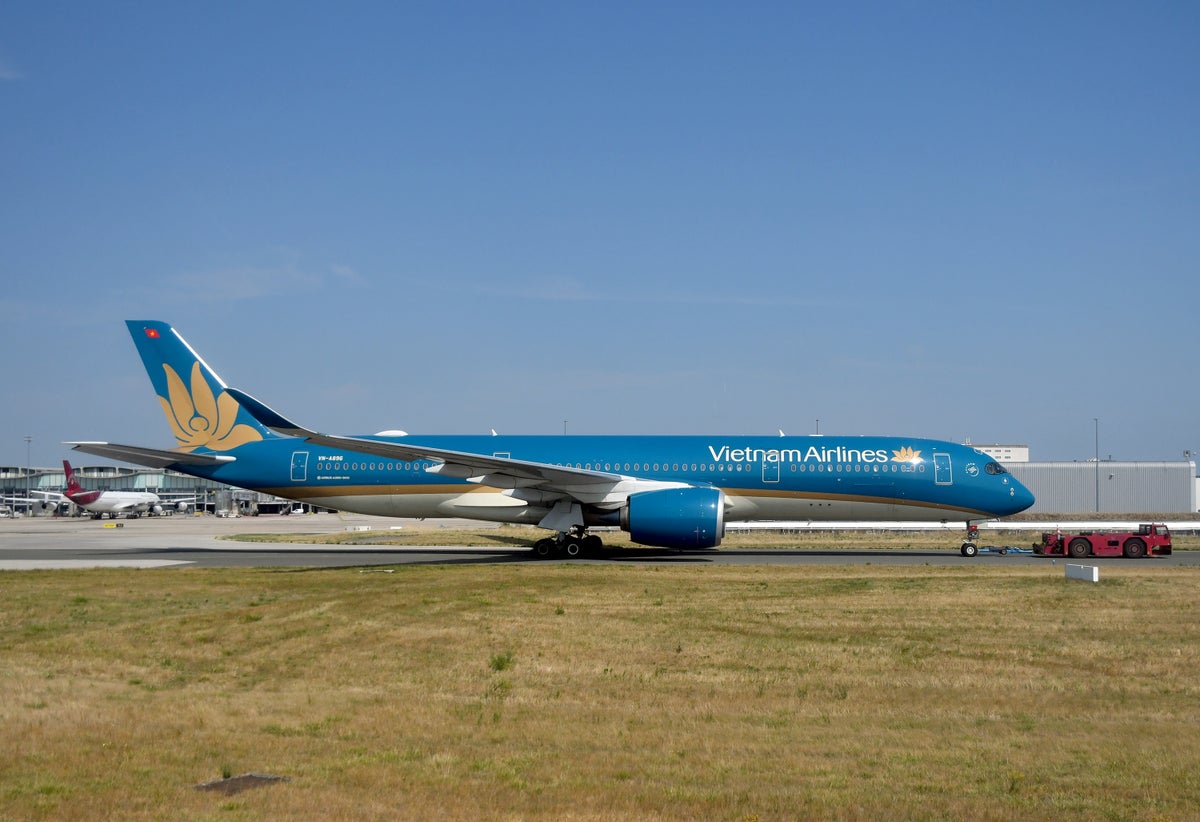 Vietnam Airlines A350 900 CDG