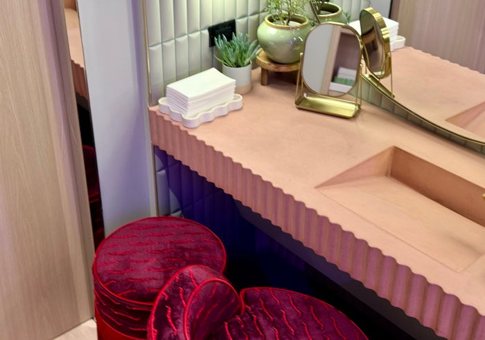 Virgin Atlantic Clubhouse LAX Zen Den powder station