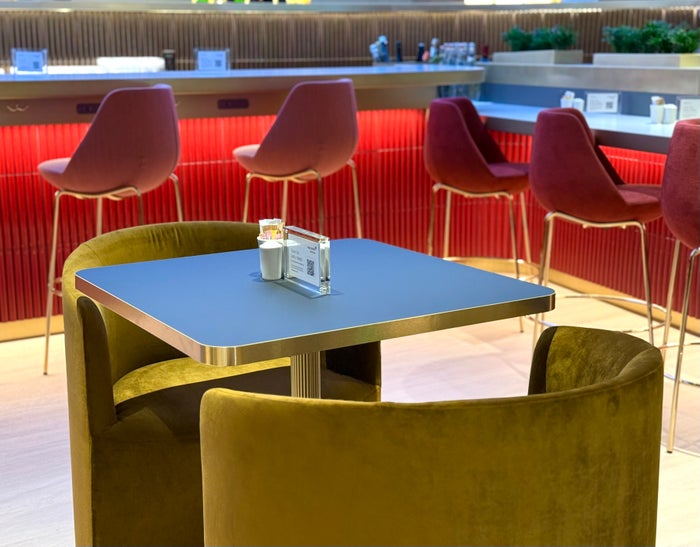 Virgin Atlantic Clubhouse LAX restaurant style seating