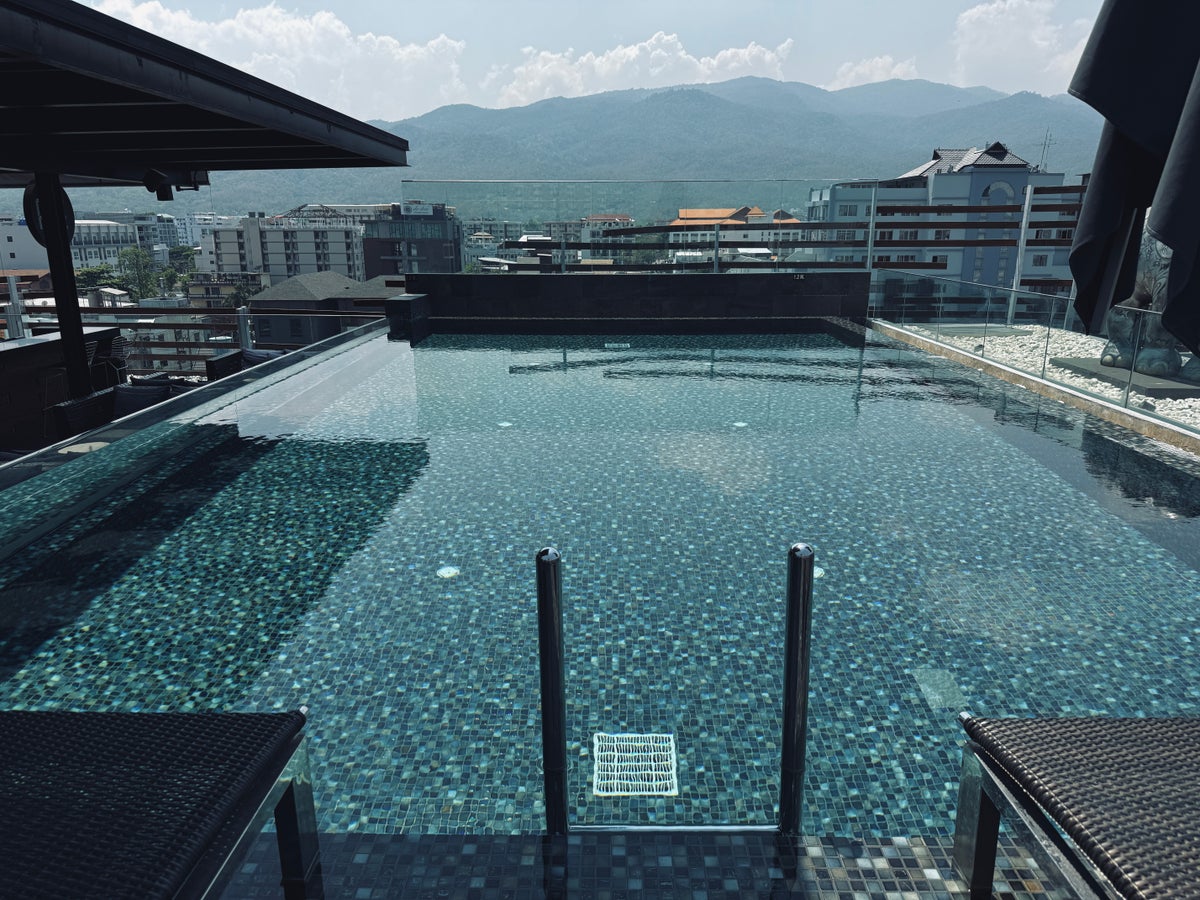 AMANOR Hotel Chiang Mai rooftop pool