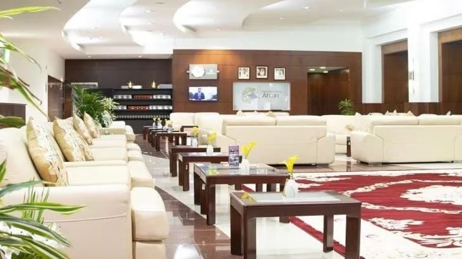 Ahlan Business Class Lounge Dubai International Airport