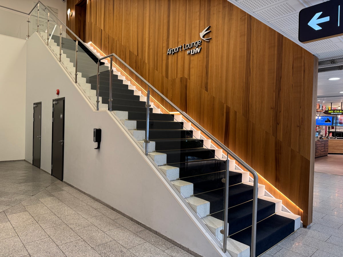 Airport Lounge by LHV TLL stairs