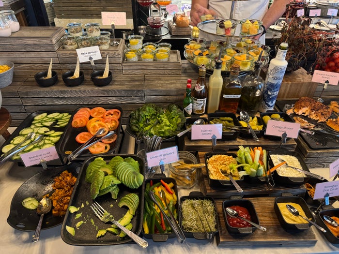 Amerikalinjen Atlas breakfast salads meze Amerikalinjen Atlas breakfast salads meze