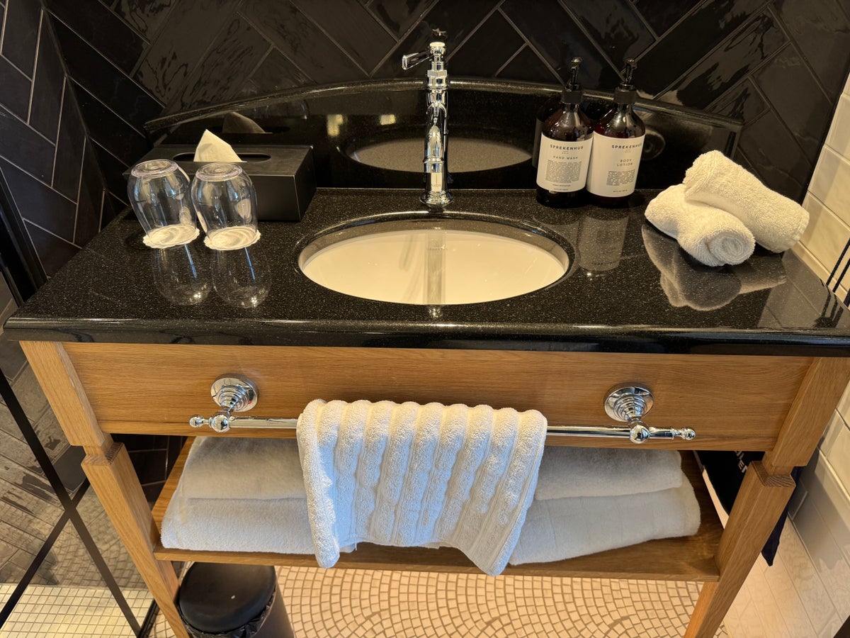 Amerikalinjen bath vanity