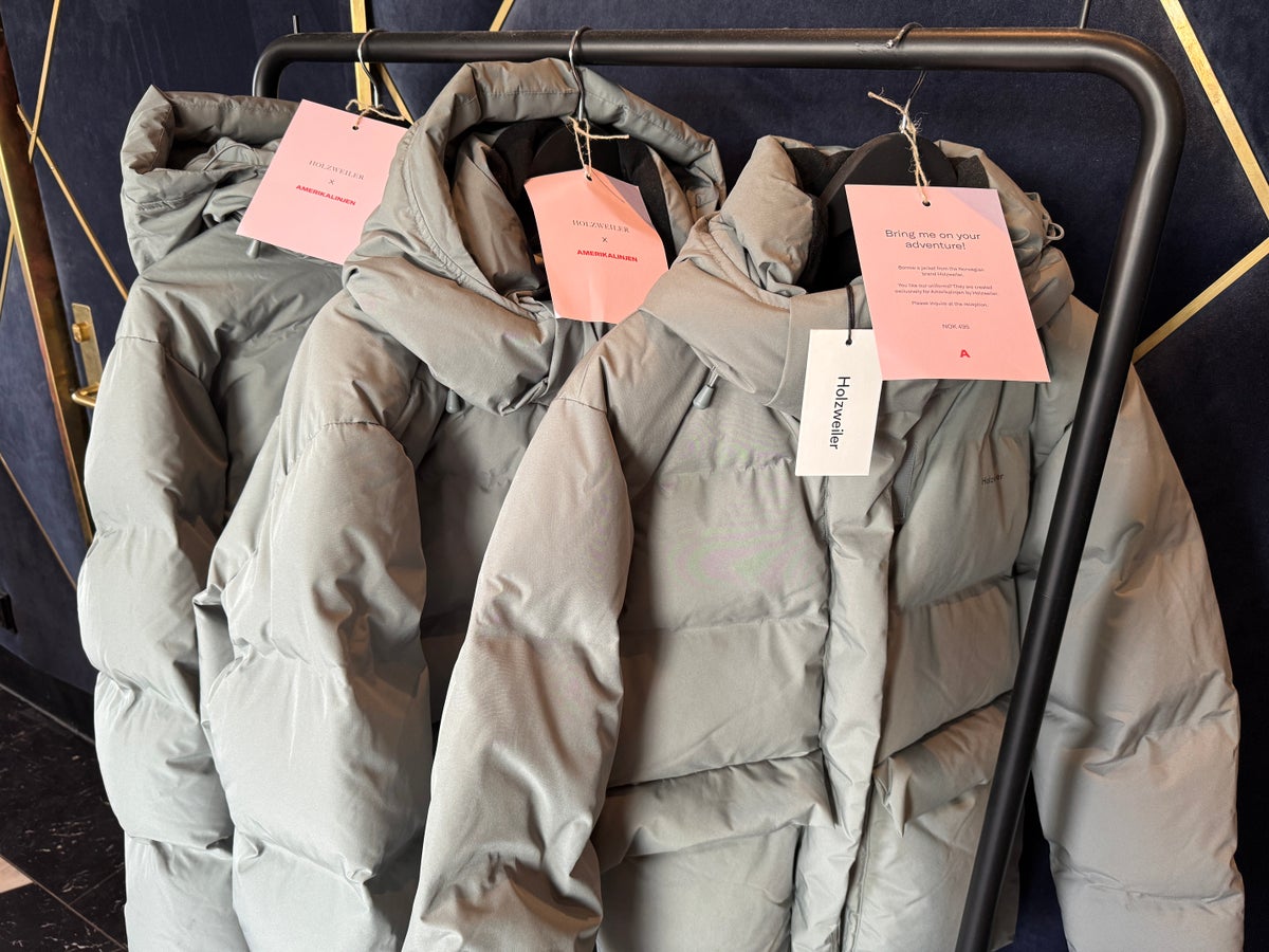Amerikalinjen coat valet