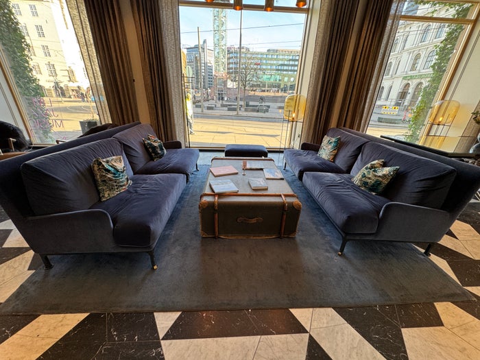 Amerikalinjen lobby couches Amerikalinjen lobby couches