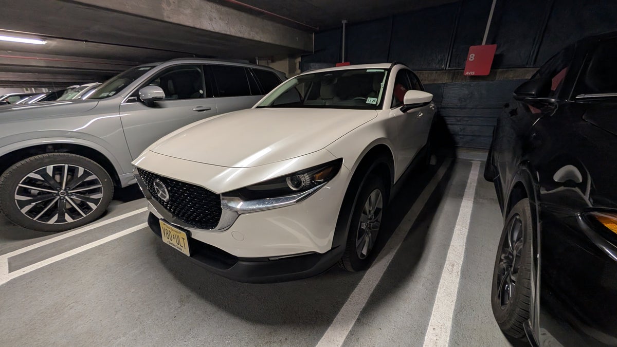 Avis car rental in Stamford CT