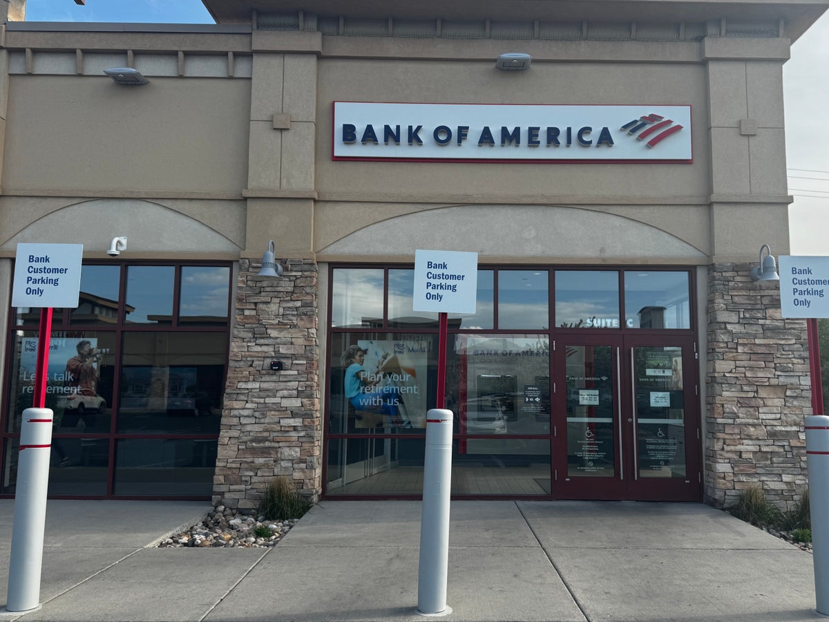 Bank of America branch entrance Salt Lake City