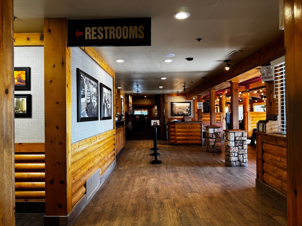 Best Western Plus Rubys Inn Cowboys Buffet entrance