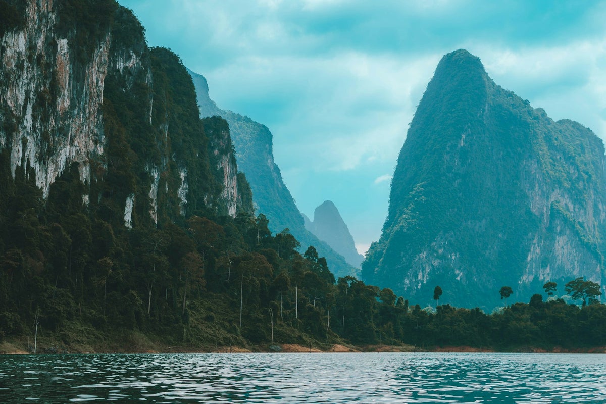 Cheow Lan Lake