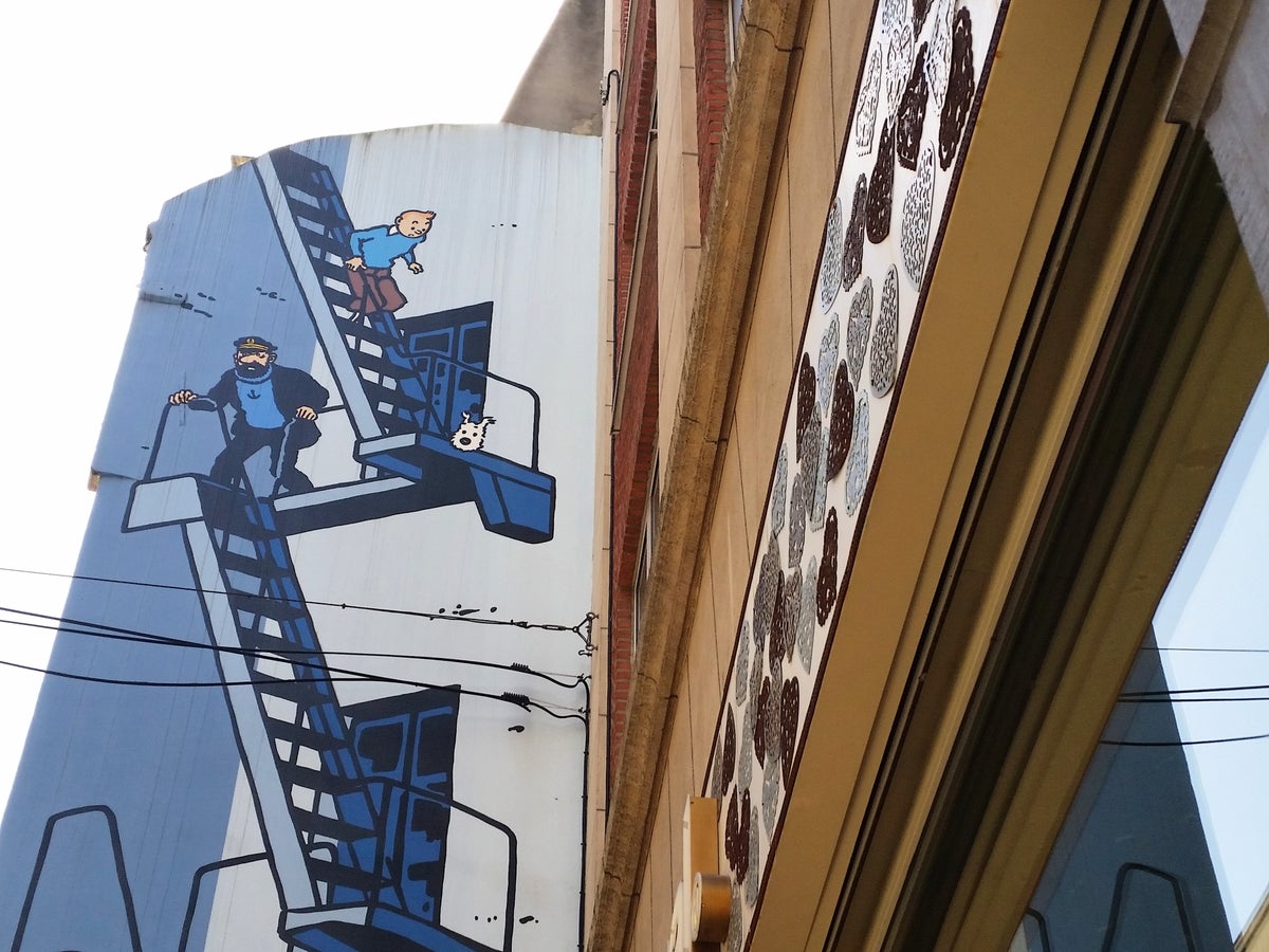 Comic Strip Mural Tintin
