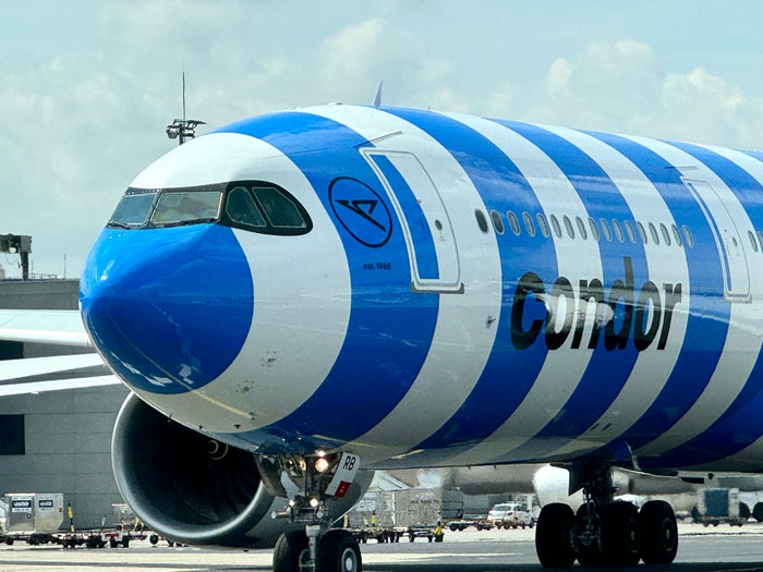 The Battle for Italy, Newark Runway Reopening, and Other Airline News This Week