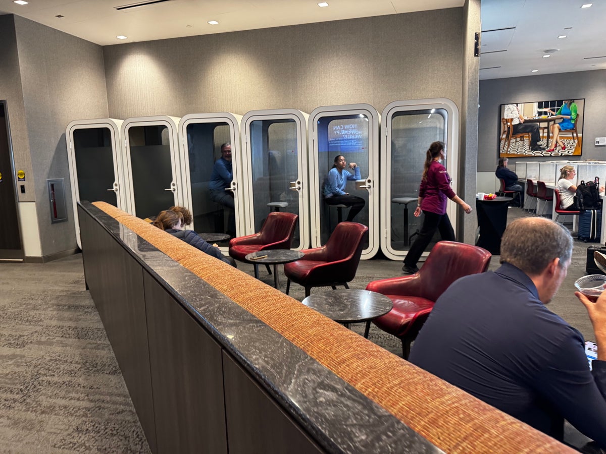 Delta Sky Club SLC Concourse A seating and privacy booths