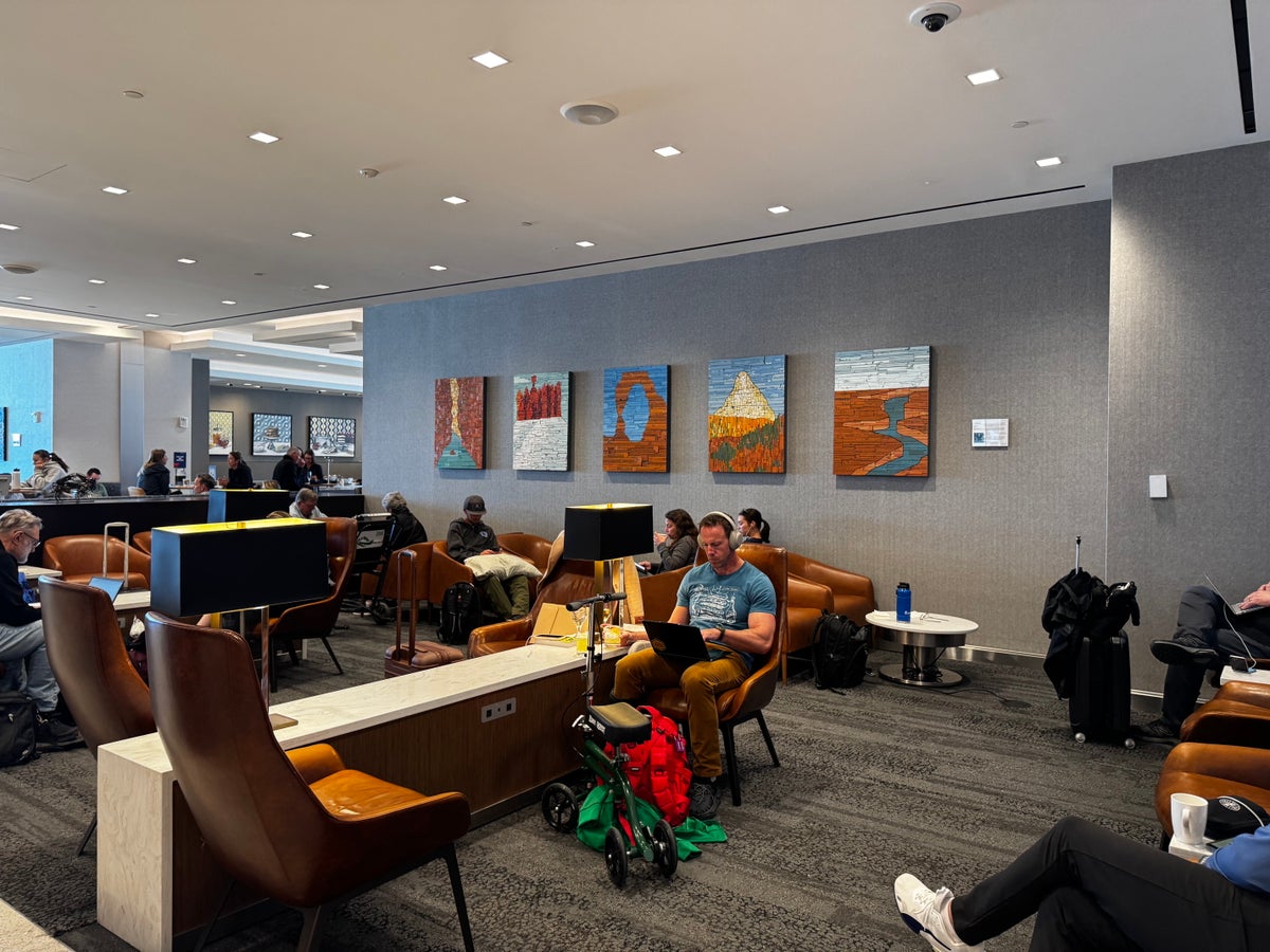 Delta Sky Club SLC Concourse A seating near entrance