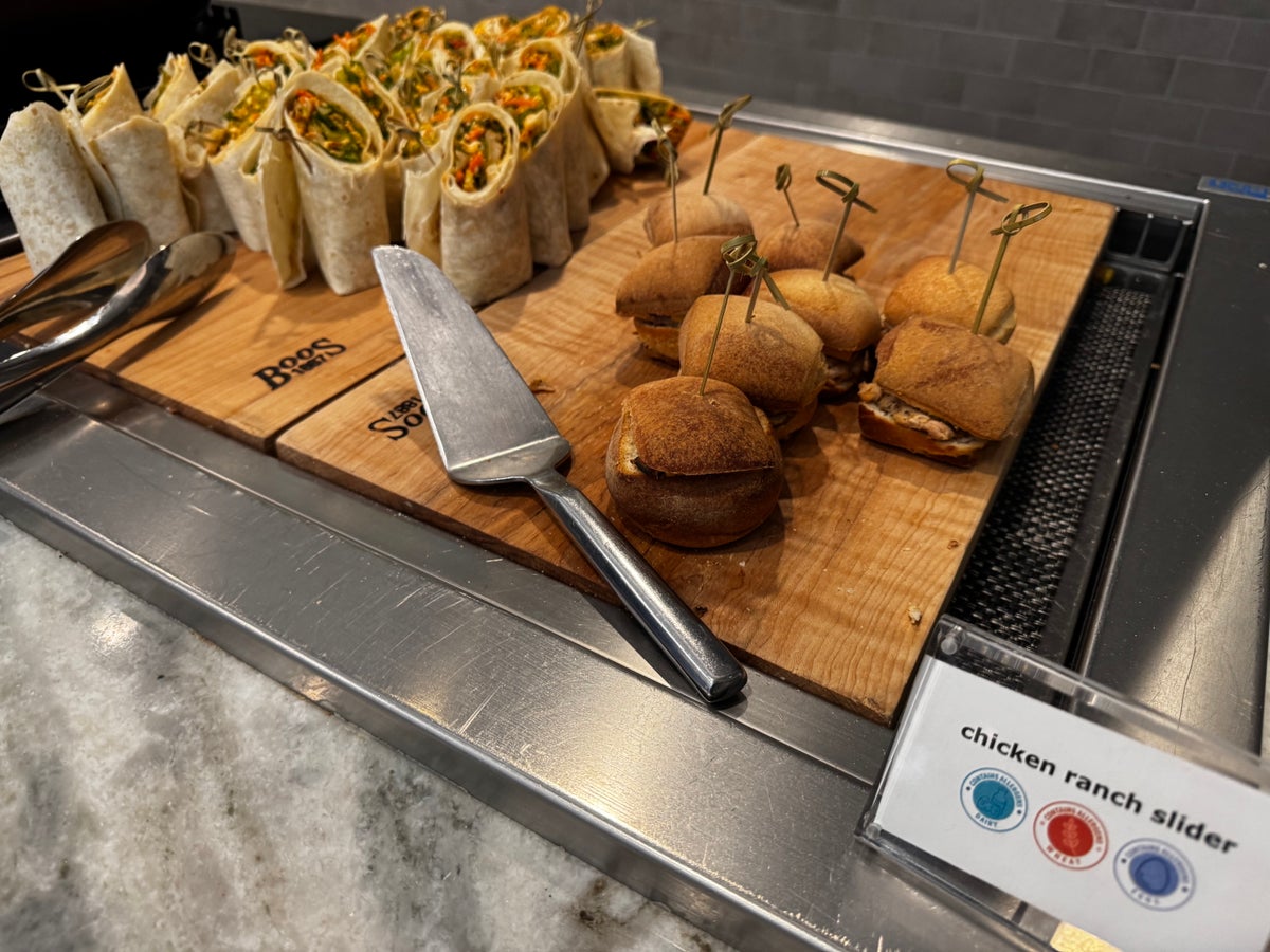Delta Sky Club SLC Concourse A sliders wraps