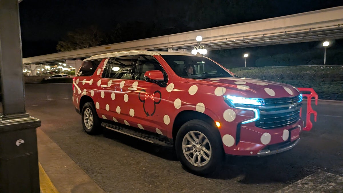 Disney Transportation Minnie Van
