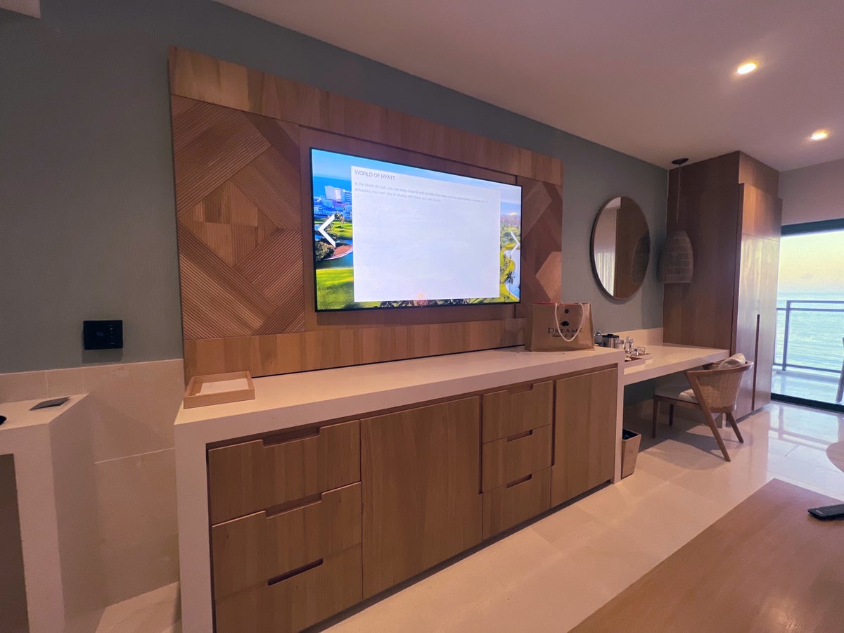 Dreams Mazatlan guest room tv and drawers