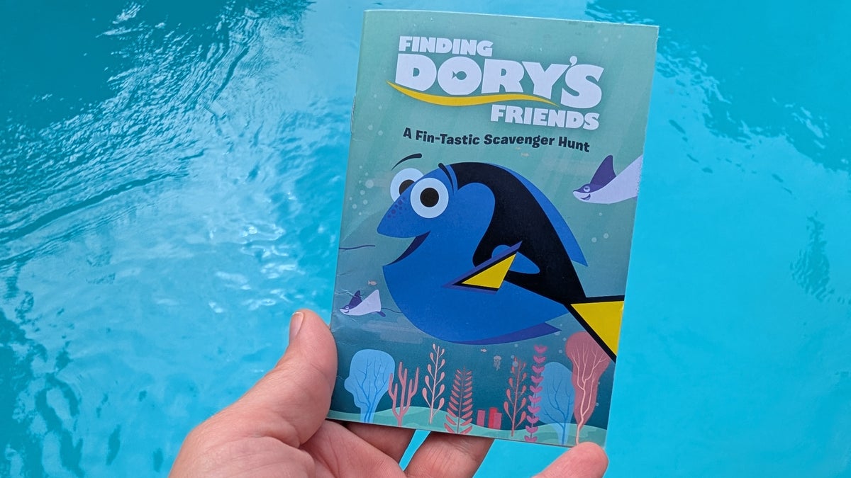 EPCOT The Seas Finding Dorys Friends