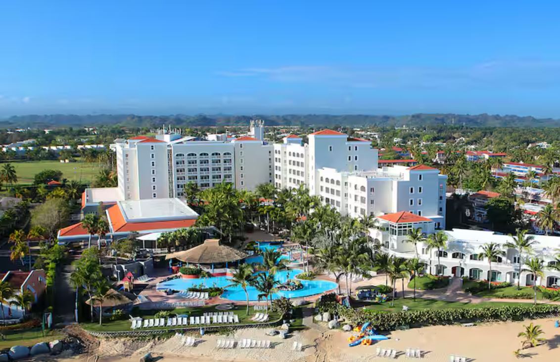 Embassy Suites by Hilton Dorado del Mar Beach Resort