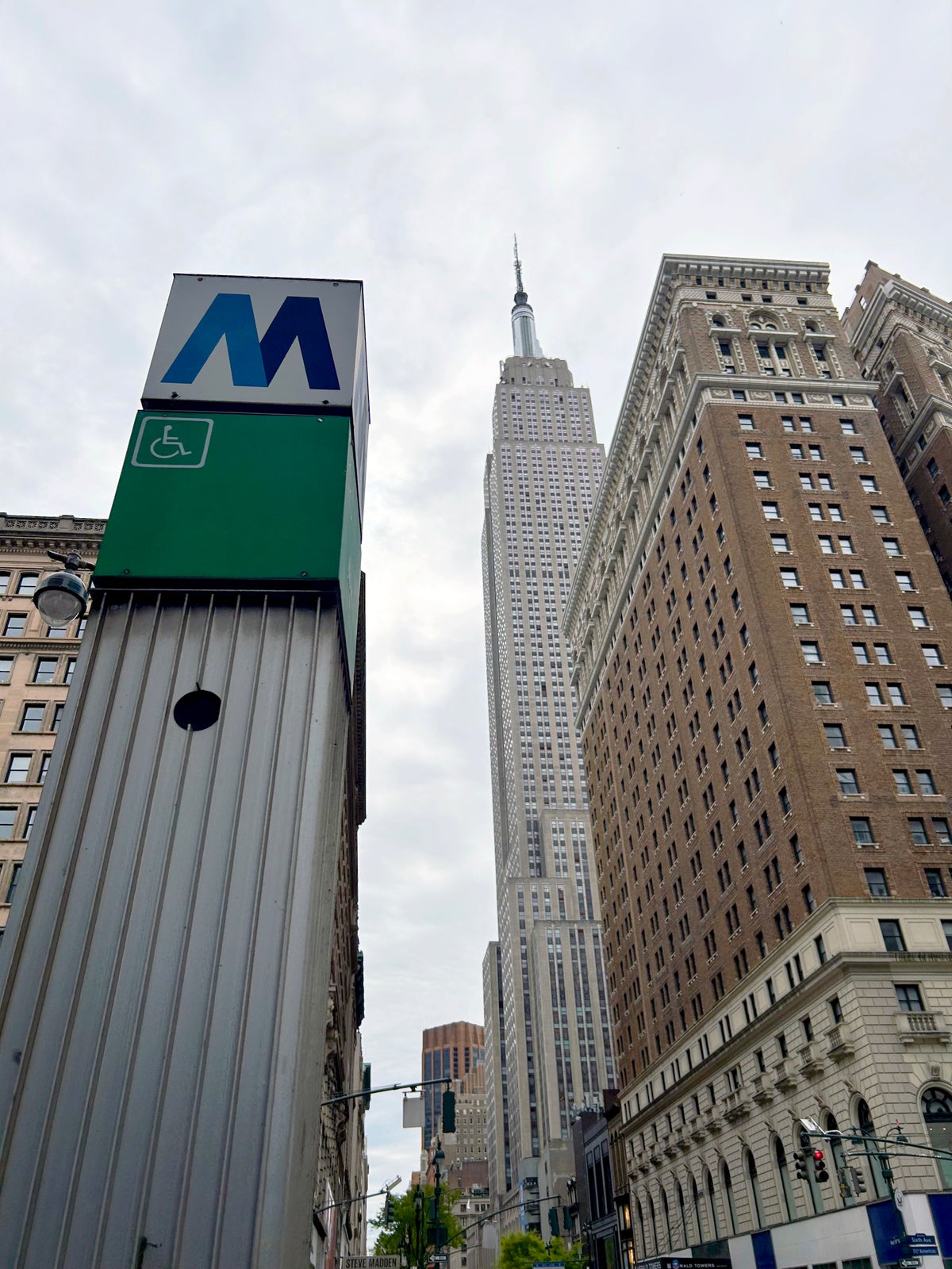 Empire State Building 34th Street subway stop NYC