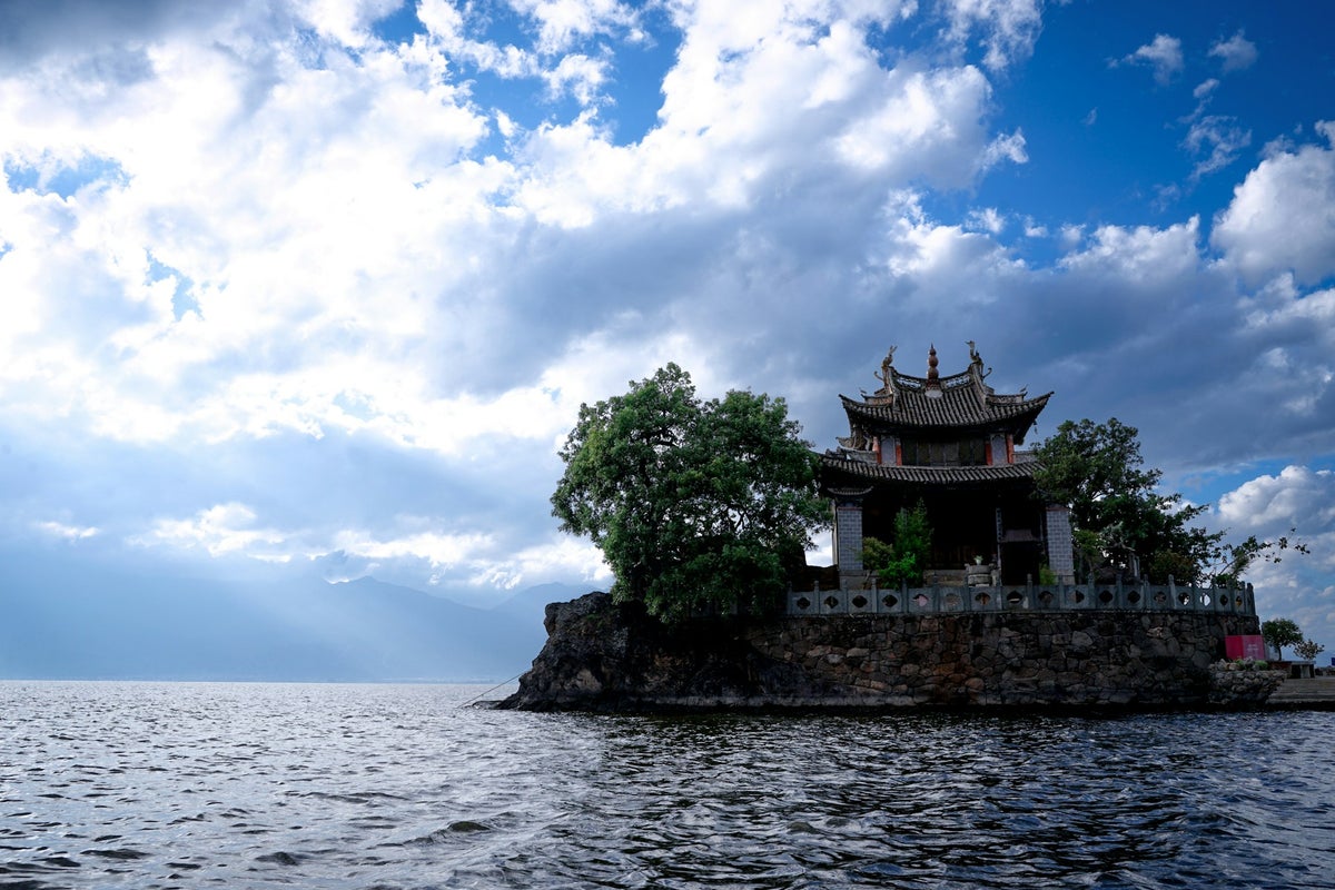 Erhai Lake