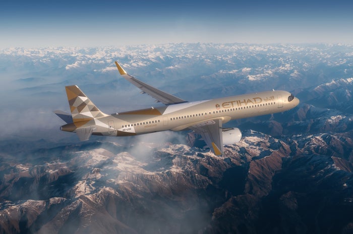 Virgin Cuts Flights to U.S., Etihad Receives First Airbus A321LR, and Other Airline News This Week