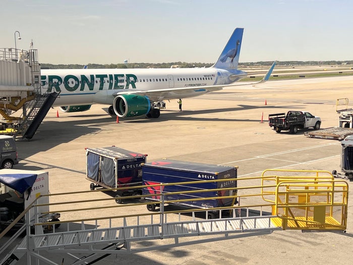 Frontier Airlines Now Flying From Seattle’s Paine Field to Denver, Las Vegas, and Phoenix [From $69!]