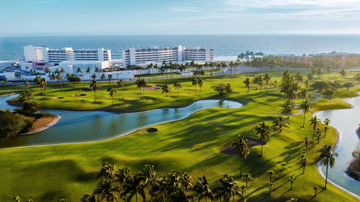 Golf at Dreams Mazatlan