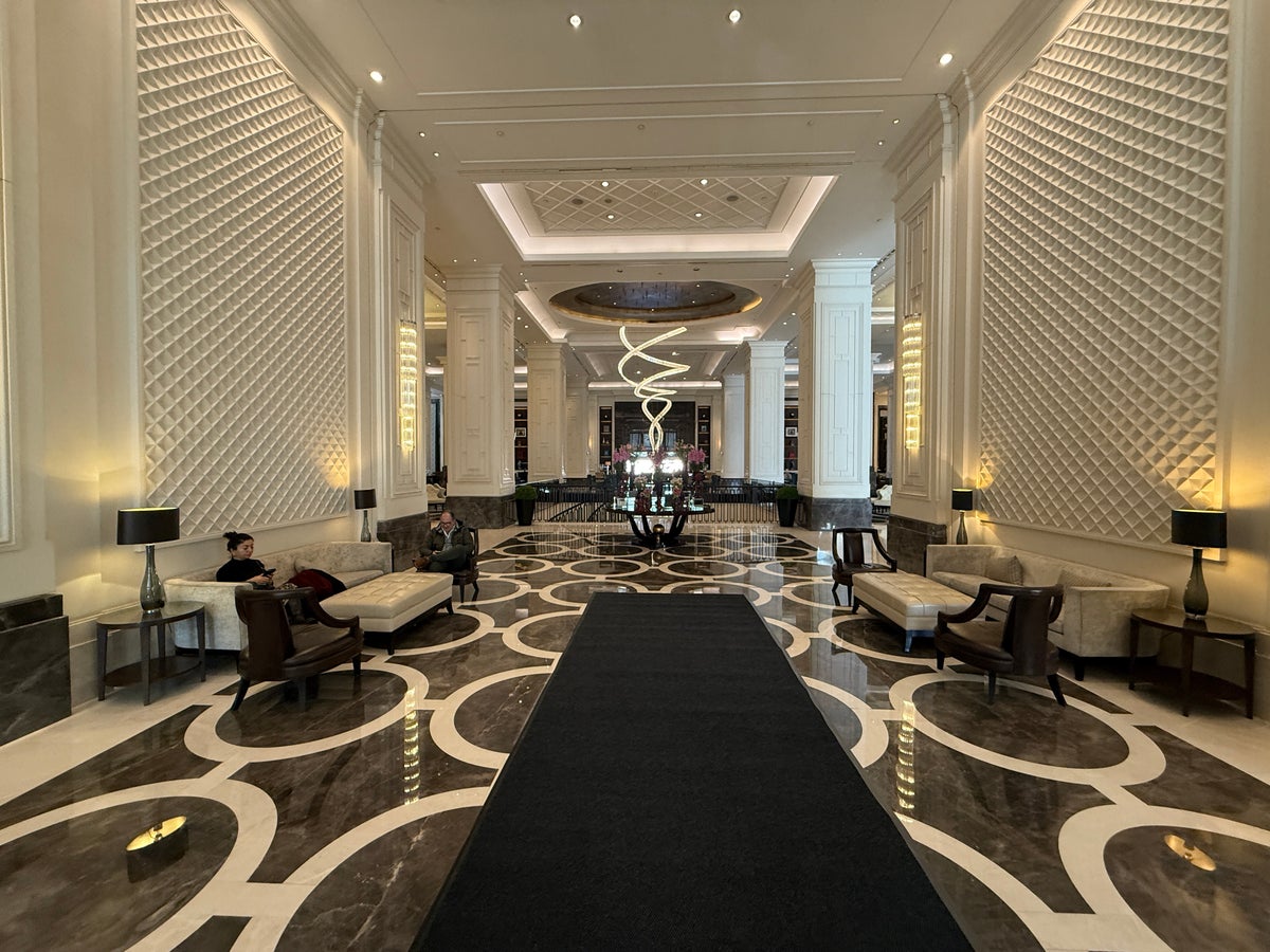 Hilton Bomonti Lobby