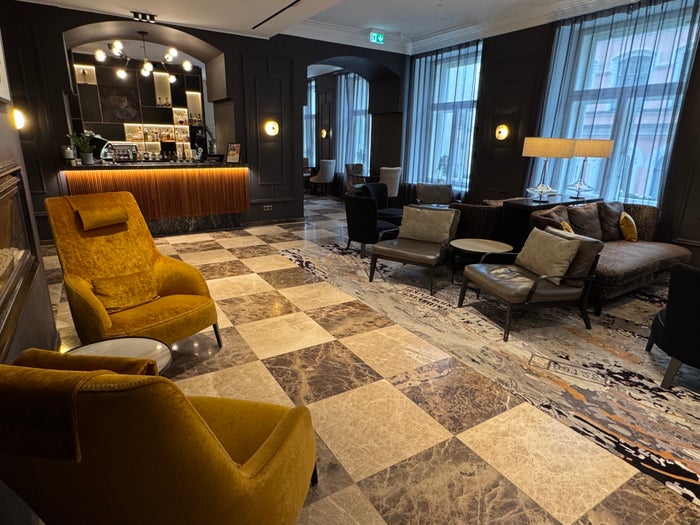 Hotel Telegraaf lobby bar