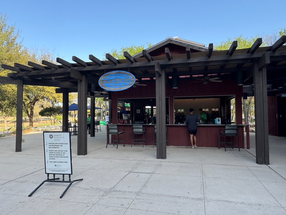 Hyatt Regency Hill Country Outdoor Pool Bar