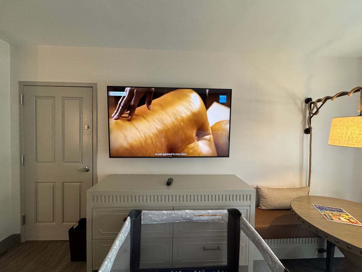 Hyatt Regency Hill Country bedroom TV 