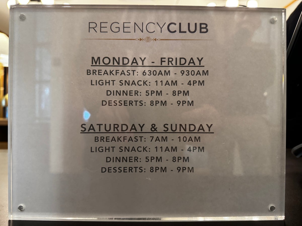 Hyatt Regency Irvine Regency Club lounge hours