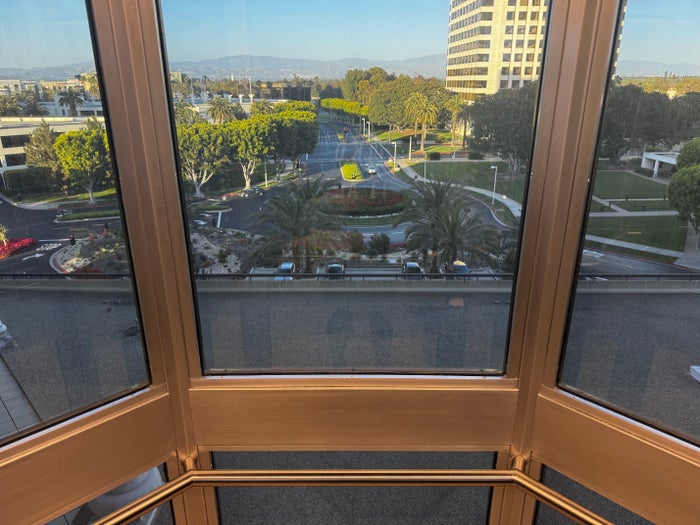 Hyatt Regency Irvine elevator view