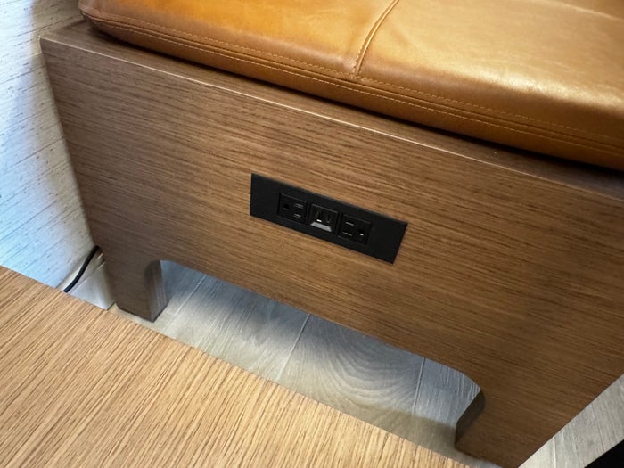 Hyatt Regency Irvine living room bench outlets
