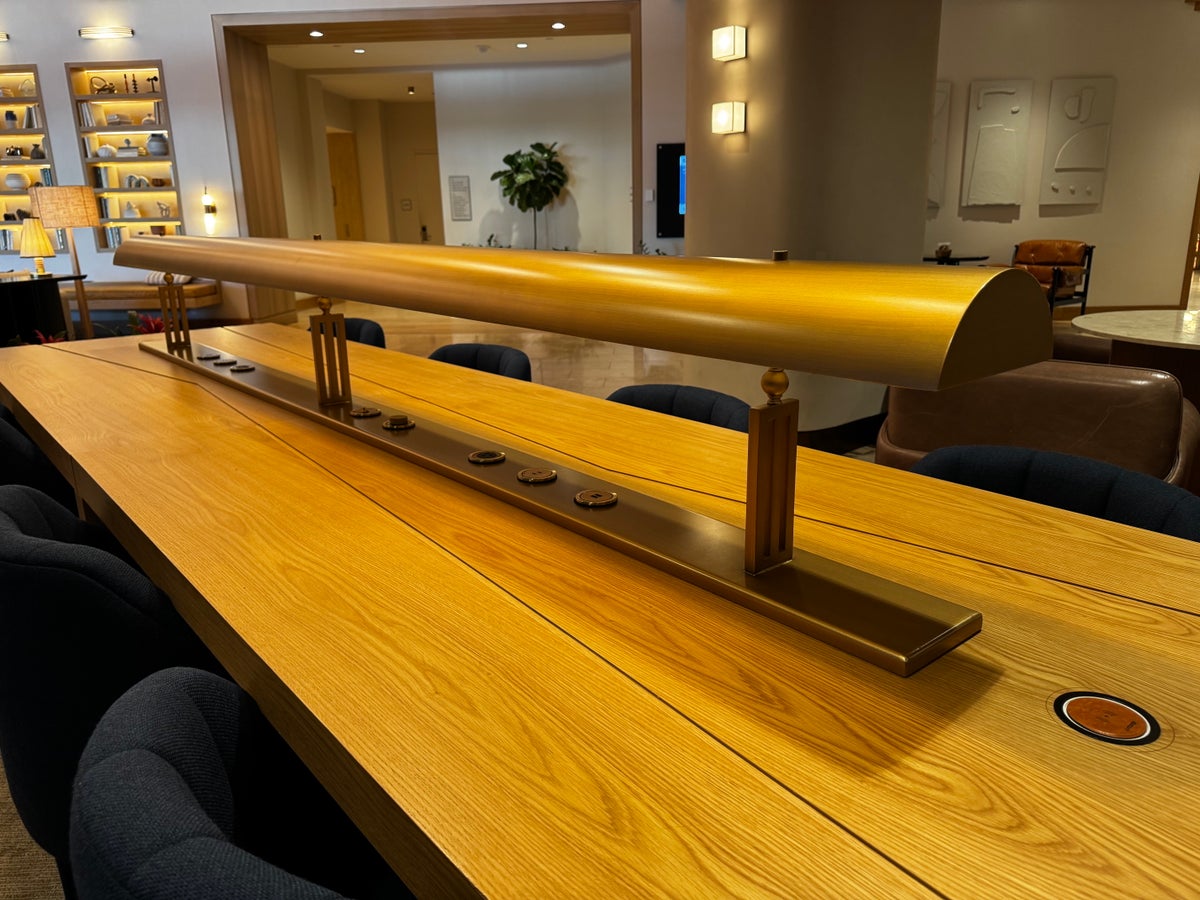 Hyatt Regency Irvine long coworking table