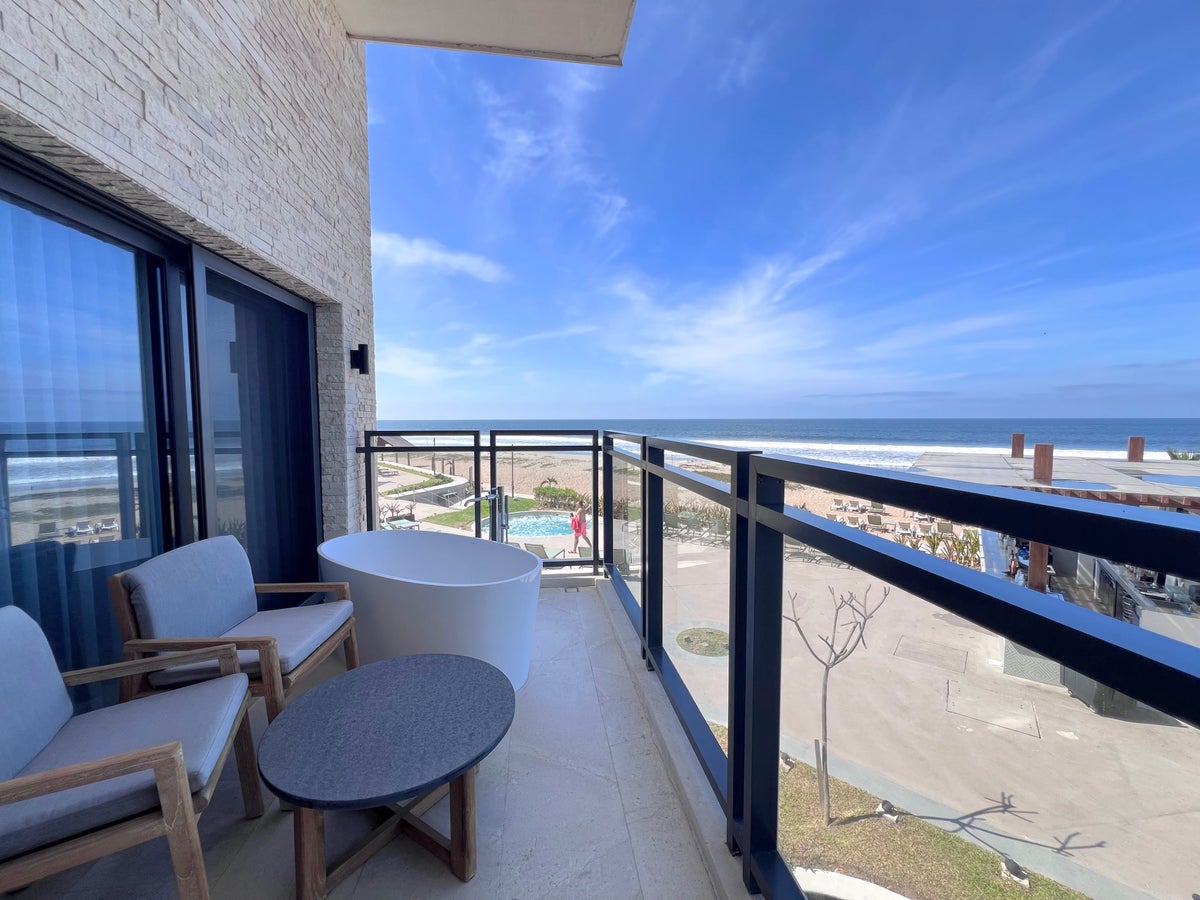 Master Suite overlooking Preferred Club pool