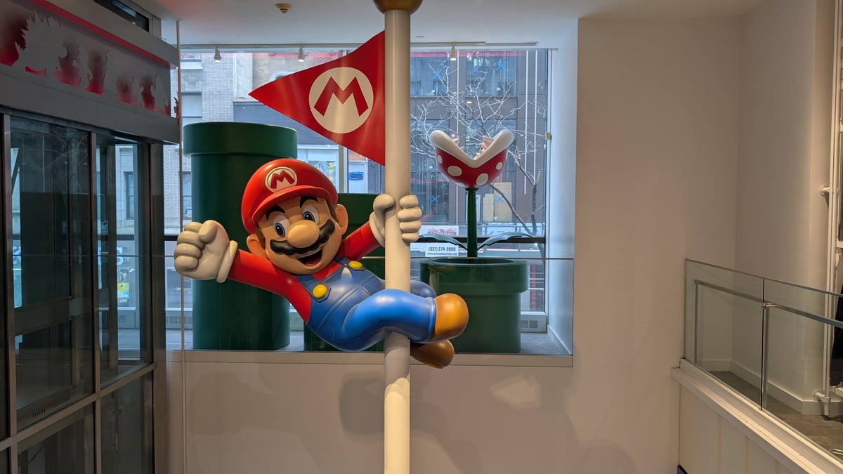Nintendo New York Mario