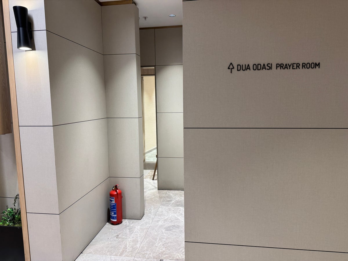 Plaza Premium Bosphorus Lounge SAW prayer room