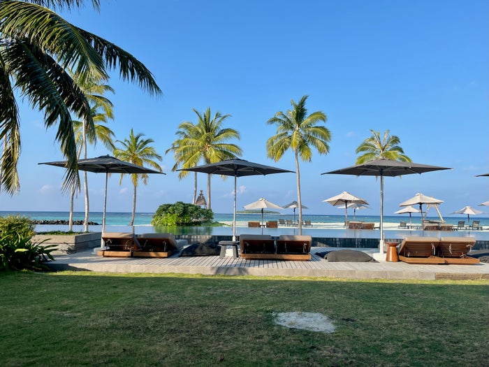 The Best Ways To Fly and Stay in the Maldives With Points and Miles