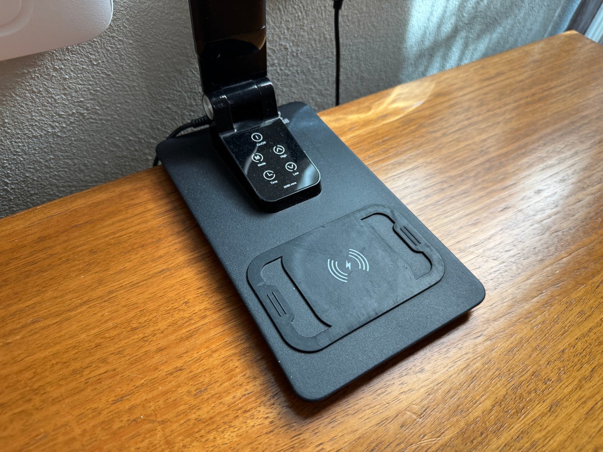 Pullman Bunker Bay Resort master desk phone charger