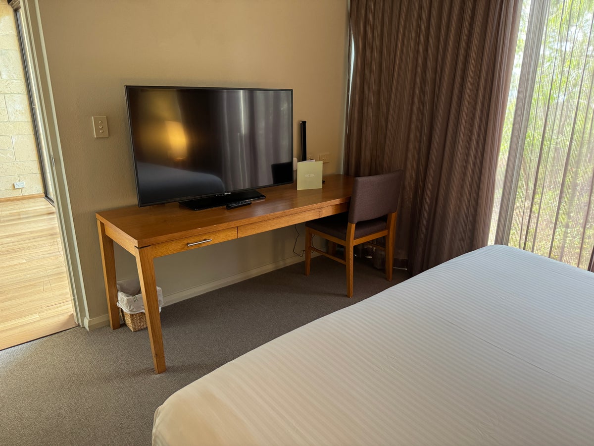 Pullman Bunker Bay Resort master tv