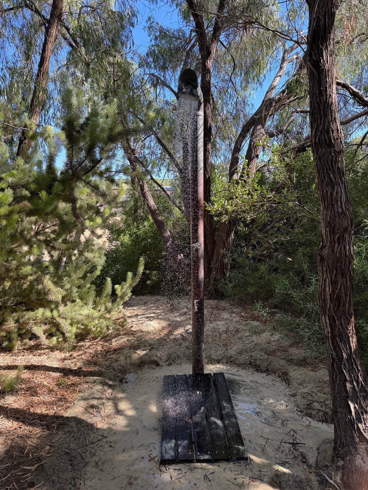 Pullman Bunker Bay Resort outdoor shower