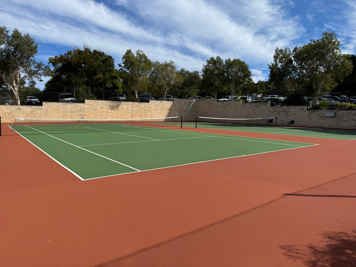 Pullman Bunker Bay Resort tennis courts