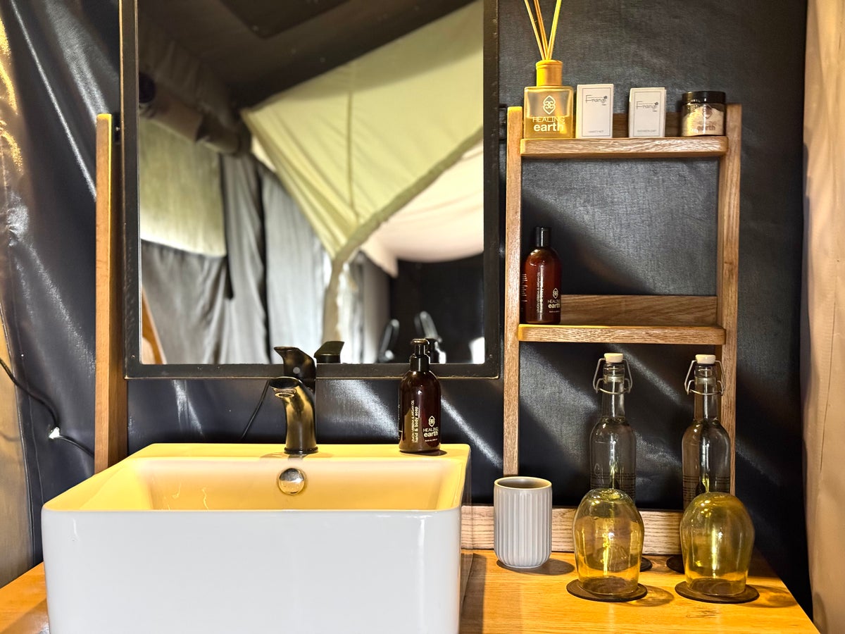 Sancturary Ngorongoro Camp bathroom sink