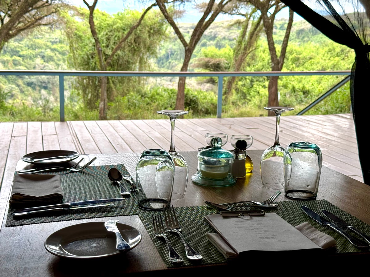 Sancturary Ngorongoro Camp lunch set up